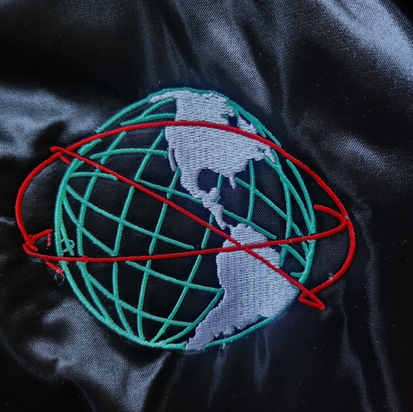 Meadows Queens NY bomber jacket - Picture 3 of 5